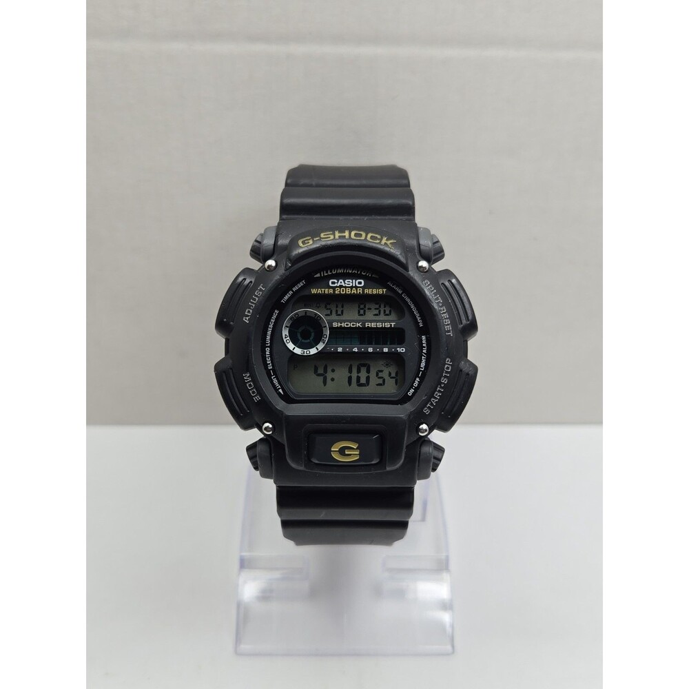 Casio G Shock Mens Digital Black Yellow 200M Illuminator Chronograph New Battery